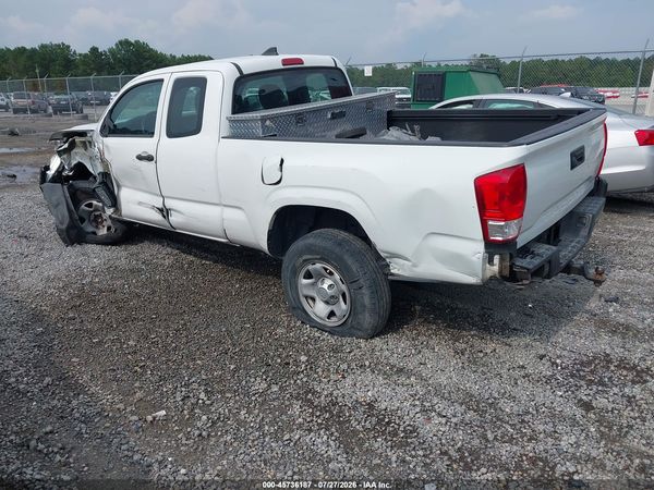 2017 TOYOTA TACOMA SR