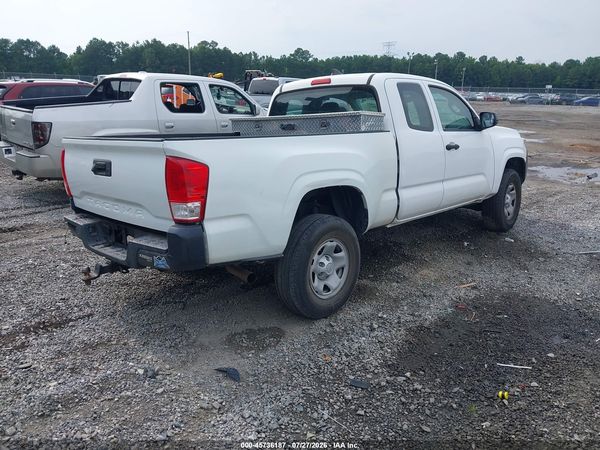 2017 TOYOTA TACOMA SR