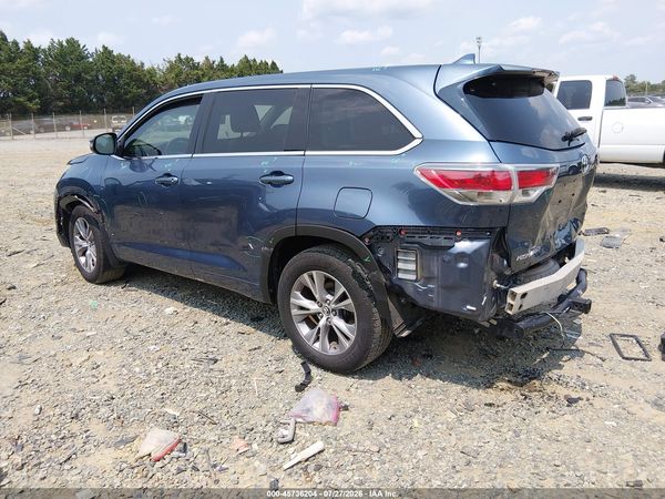 2016 TOYOTA HIGHLANDER LE PLUS V6
