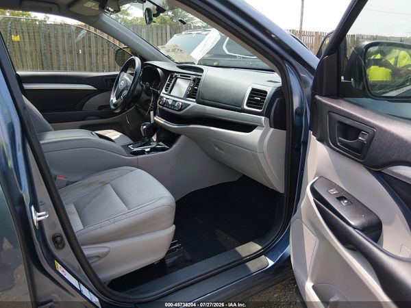 2016 TOYOTA HIGHLANDER LE PLUS V6