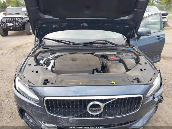 2018 VOLVO V90 CROSS COUNTRY T6