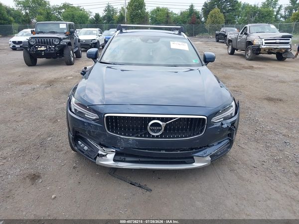 2018 VOLVO V90 CROSS COUNTRY T6