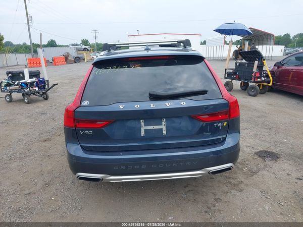 2018 VOLVO V90 CROSS COUNTRY T6