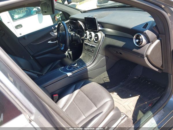 2017 MERCEDES-BENZ GLC 300 4MATIC