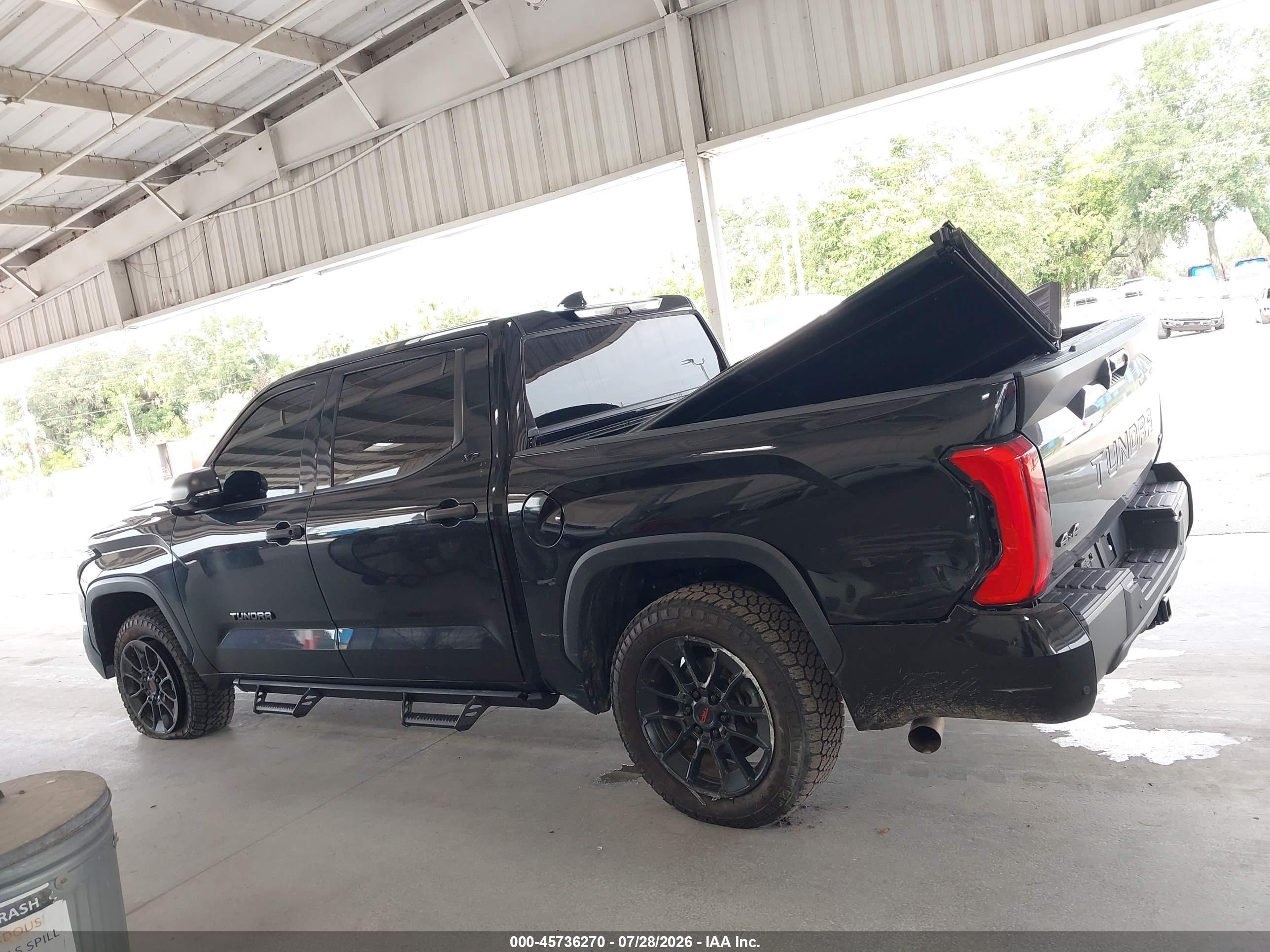 2022 TOYOTA TUNDRA SR5