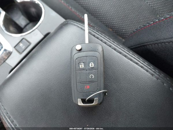 2016 CHEVROLET EQUINOX LT — I11