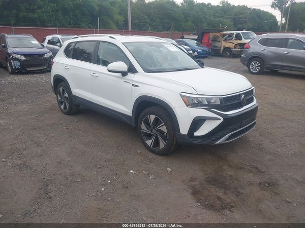2024 VOLKSWAGEN TAOS 1.5T SE — I1