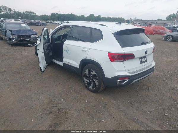 2024 VOLKSWAGEN TAOS 1.5T SE — I3