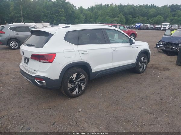 2024 VOLKSWAGEN TAOS 1.5T SE — I4