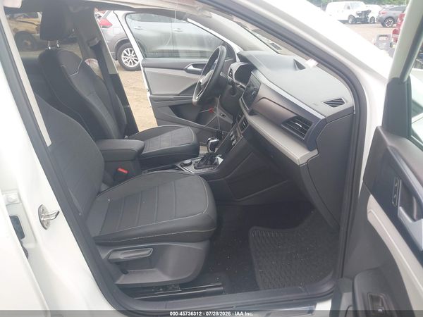 2024 VOLKSWAGEN TAOS 1.5T SE — I5