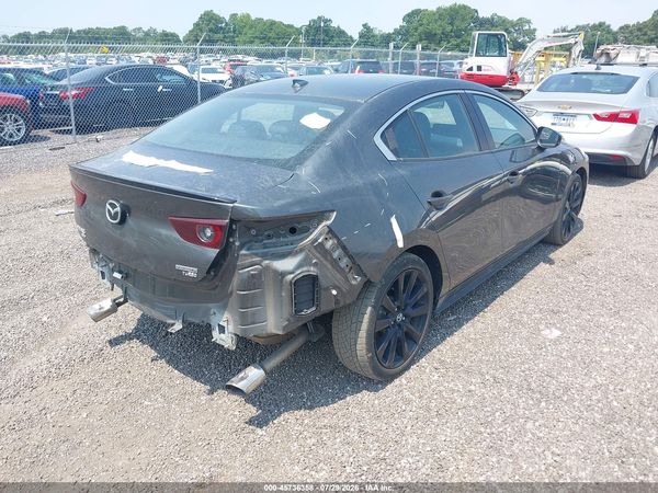 2022 MAZDA MAZDA3 PREMIUM PLUS