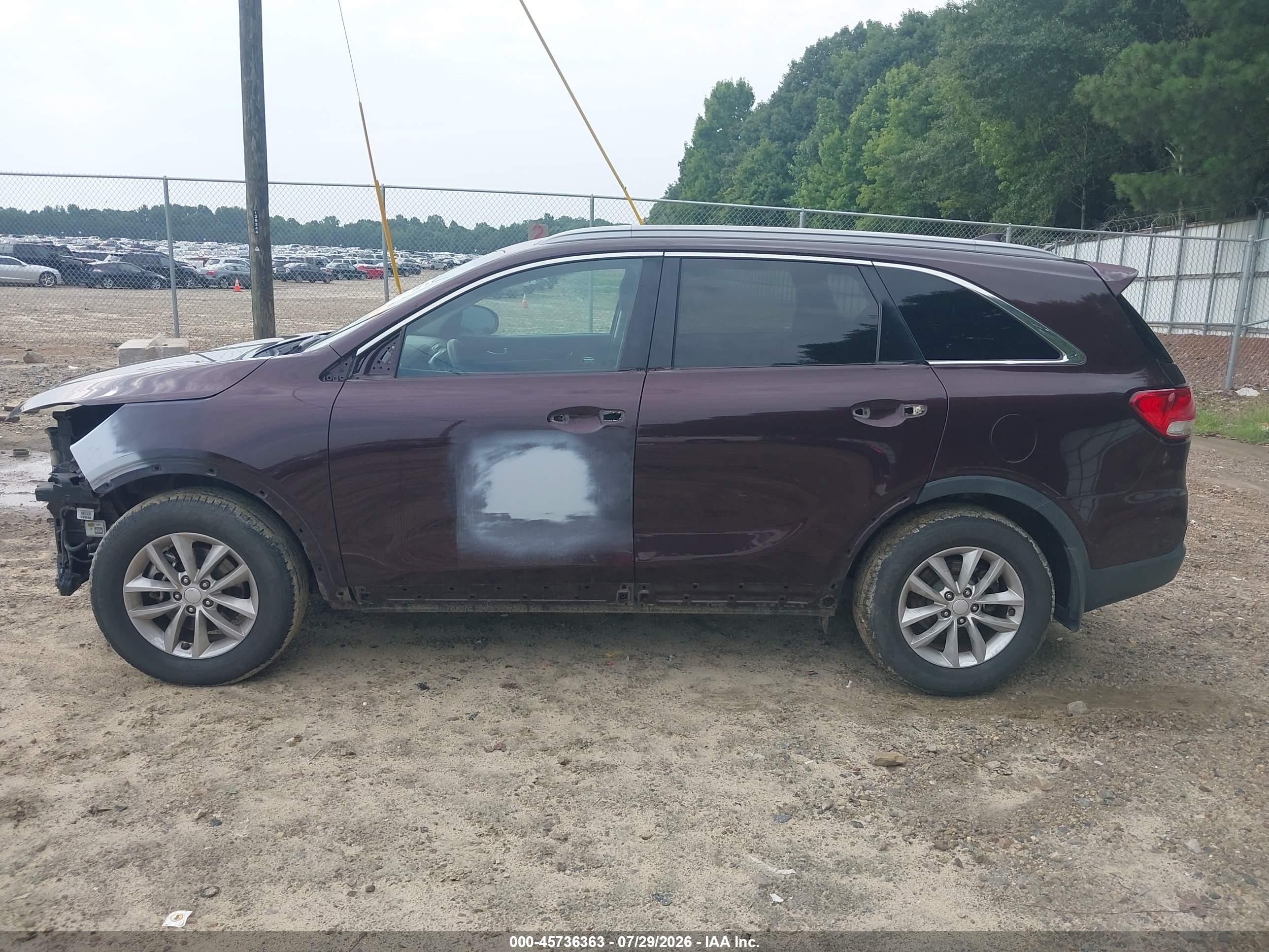 2016 KIA SORENTO 2.4L LX