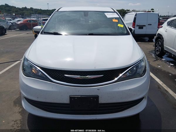 2017 CHRYSLER PACIFICA LX