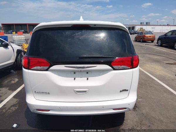 2017 CHRYSLER PACIFICA LX
