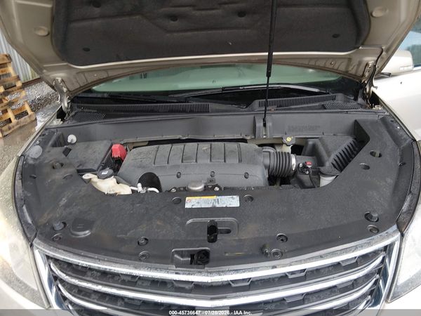 2016 CHEVROLET TRAVERSE LT — I10