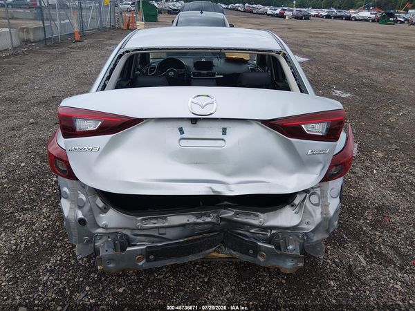 2018 MAZDA MAZDA3 SPORT