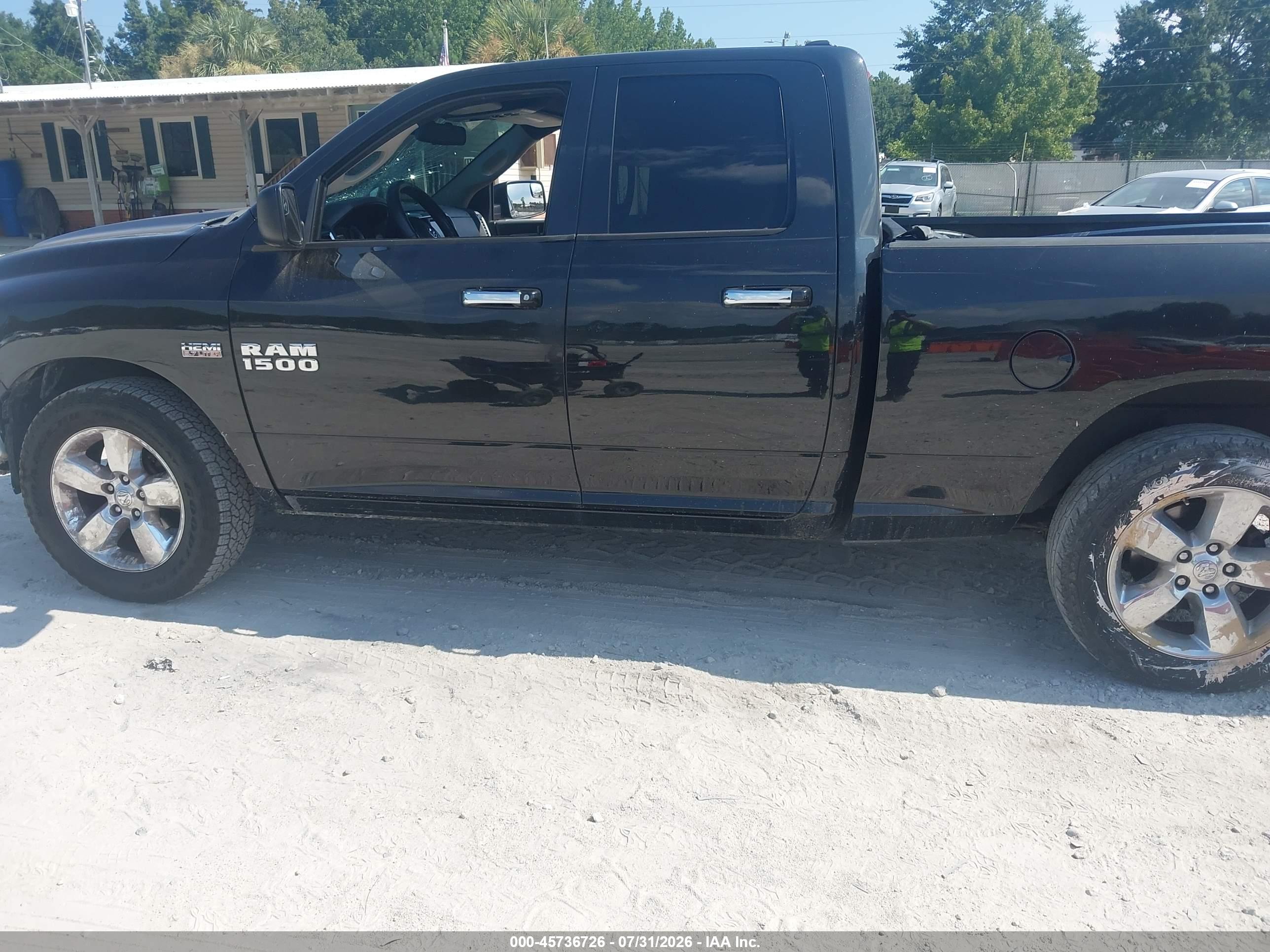 2016 RAM 1500 BIG HORN
