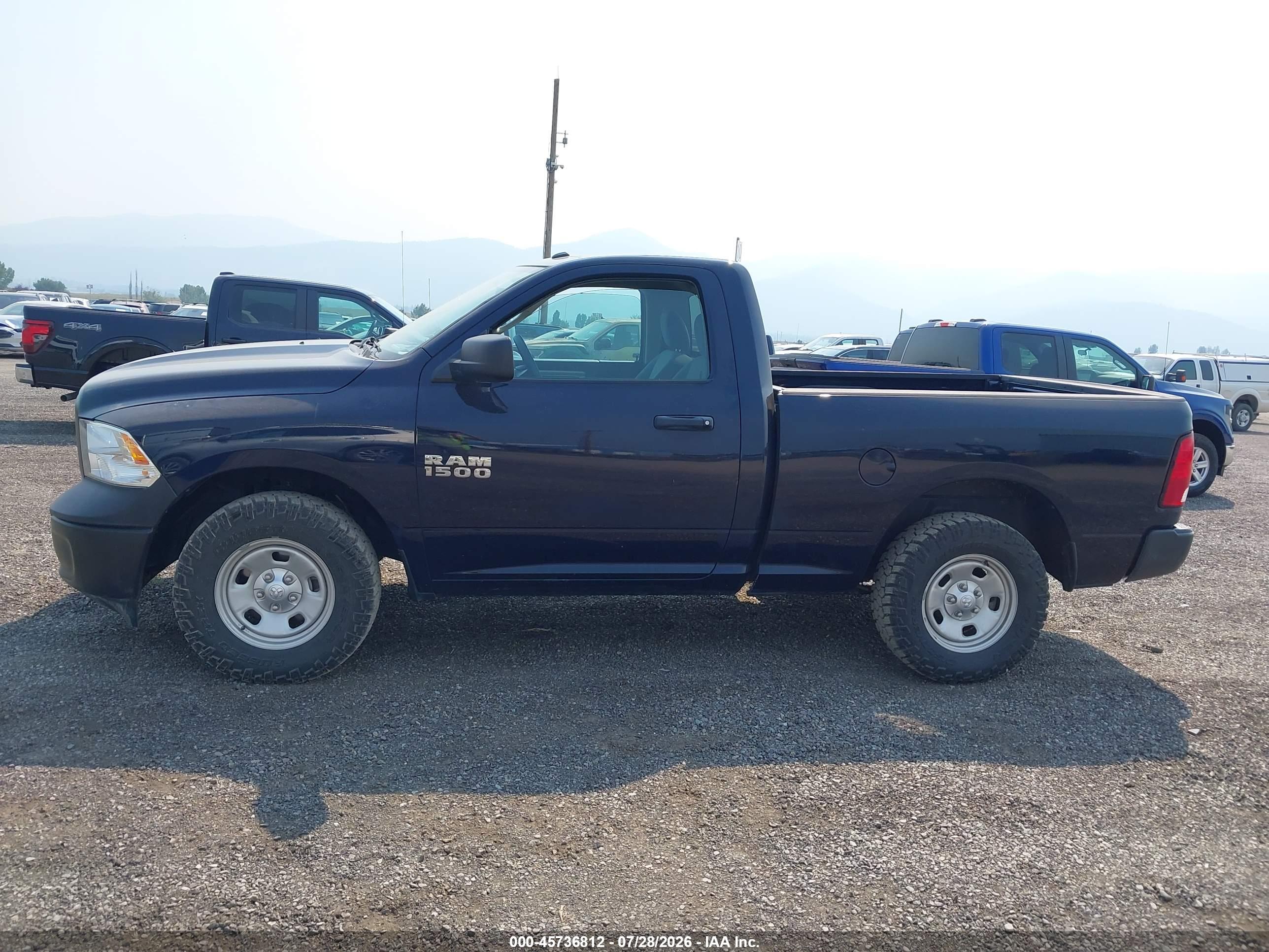 2018 RAM 1500 TRADESMAN  4X4 6'4 BOX