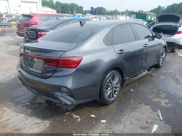 2024 KIA FORTE GT-LINE
