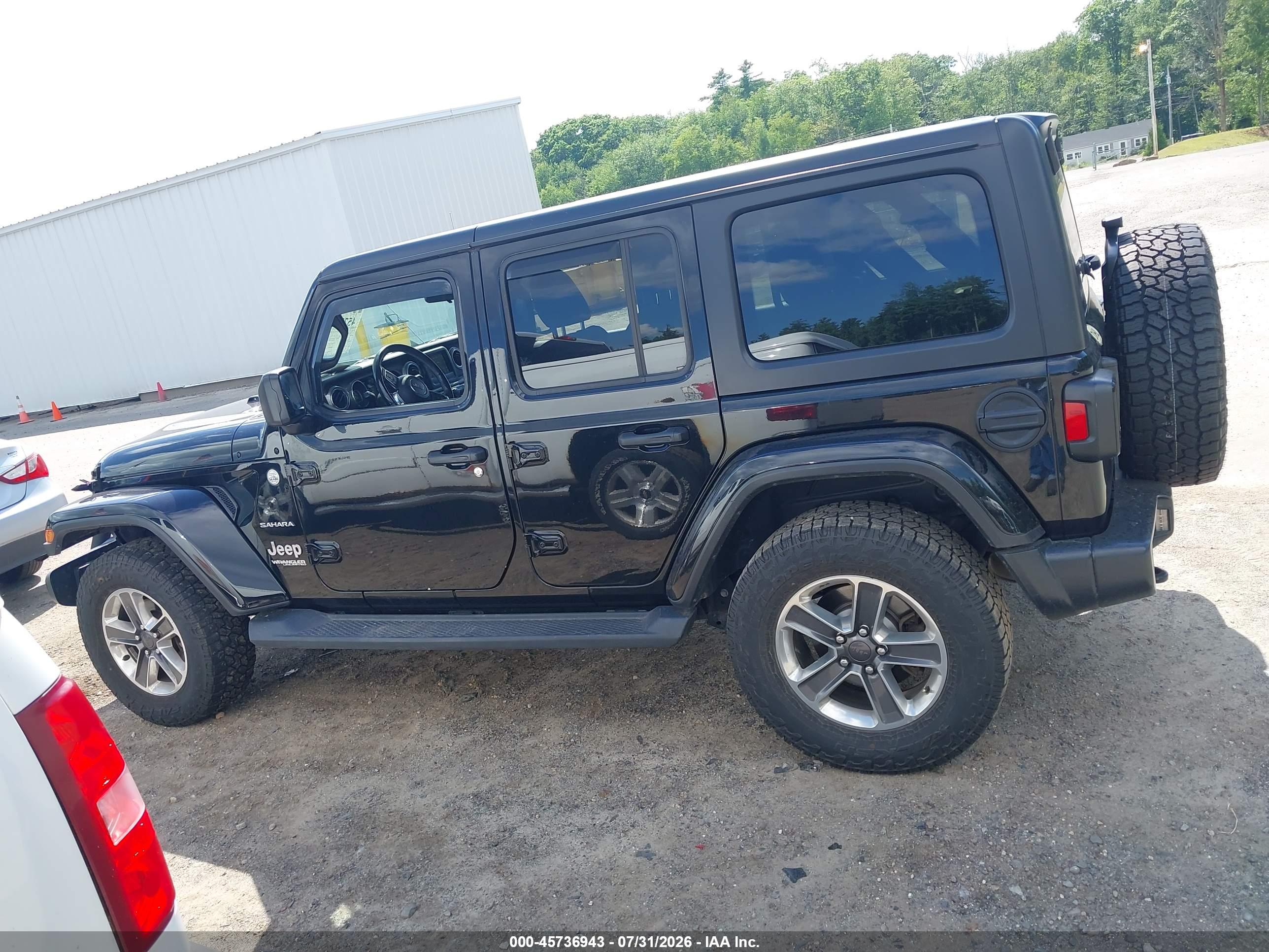 2020 JEEP WRANGLER UNLIMITED SAHARA 4X4