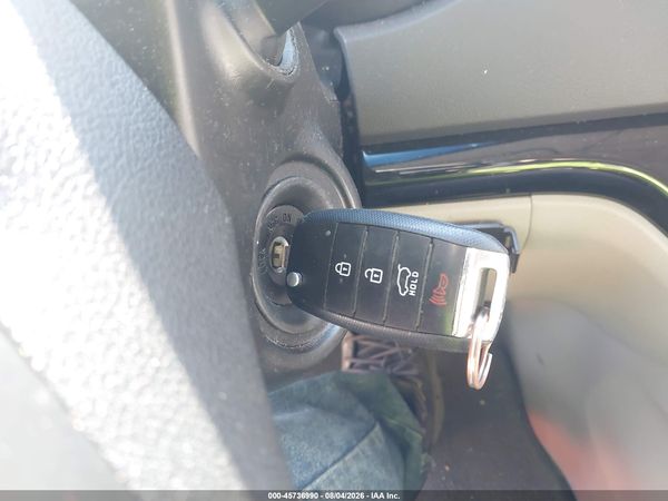 2017 KIA SEDONA L