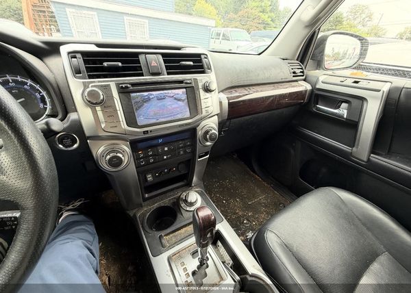 2017 TOYOTA 4RUNNER