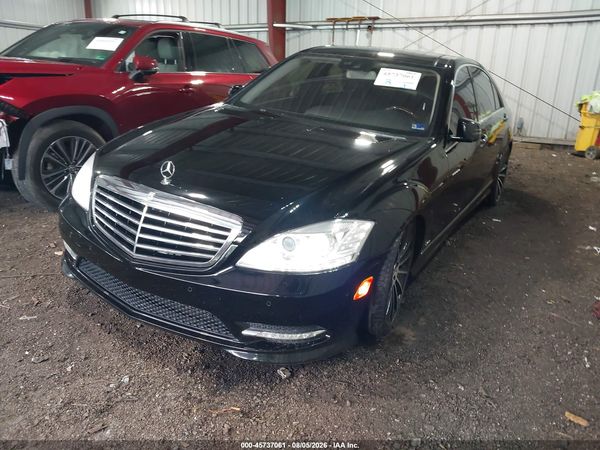 2013 MERCEDES-BENZ S 550 S550