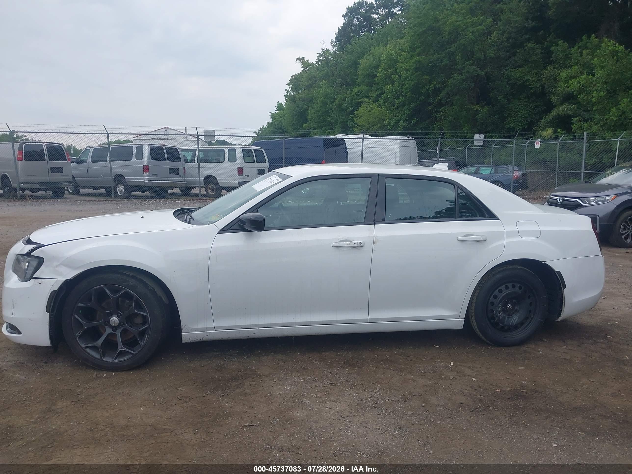 2020 CHRYSLER 300 TOURING
