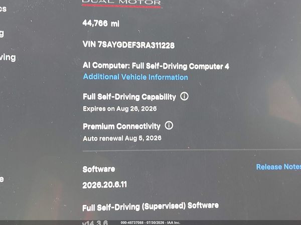 2024 TESLA MODEL Y