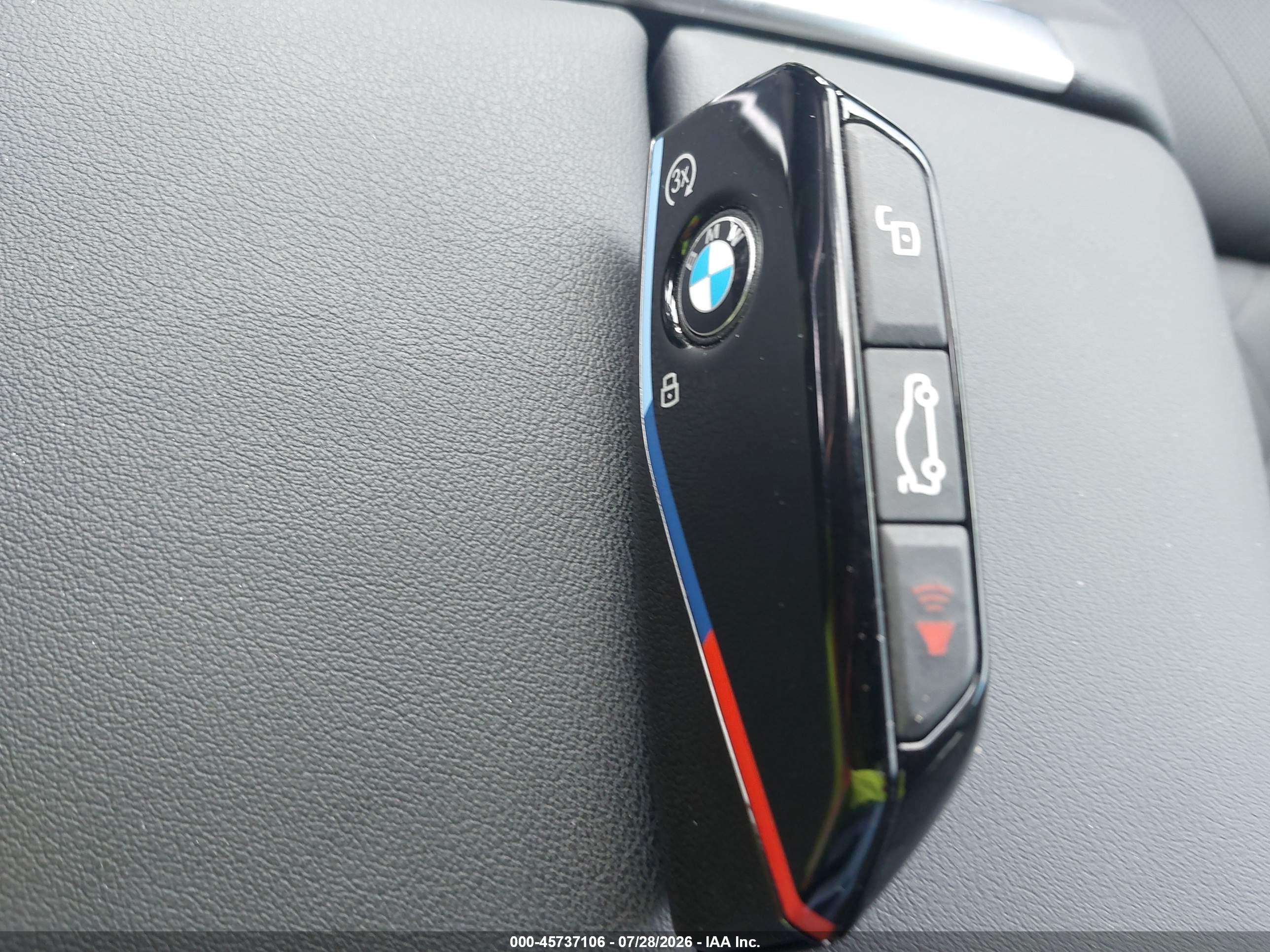 2025 BMW X5 M60I