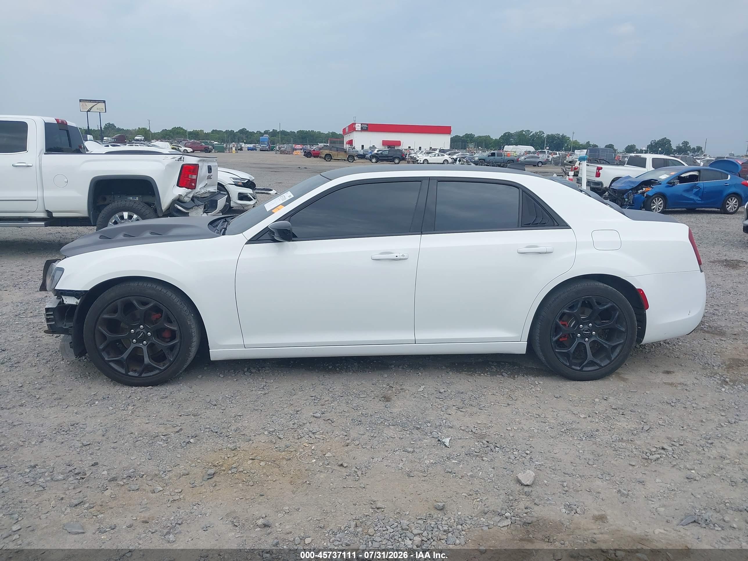 2018 CHRYSLER 300 TOURING