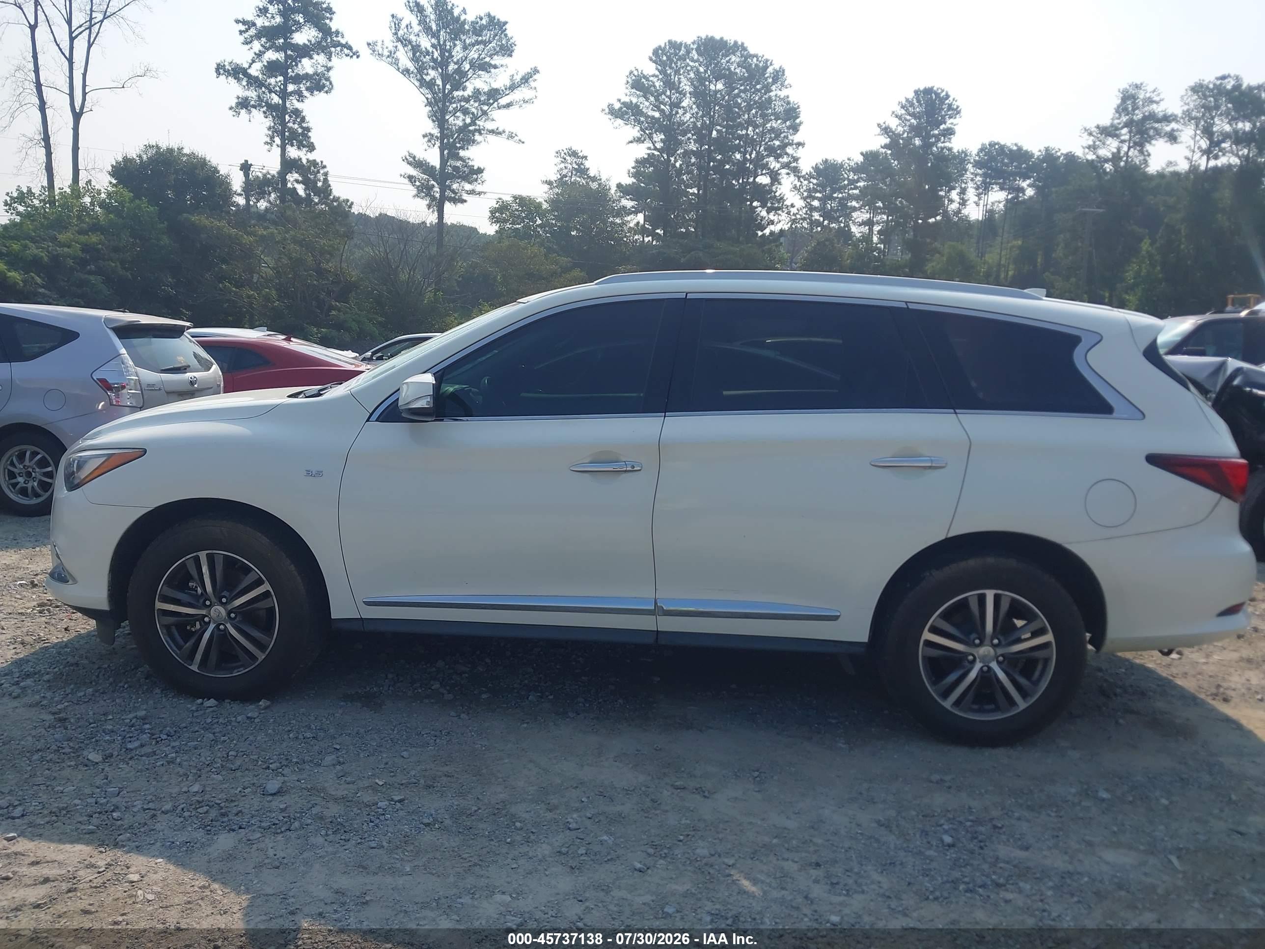 2017 INFINITI QX60