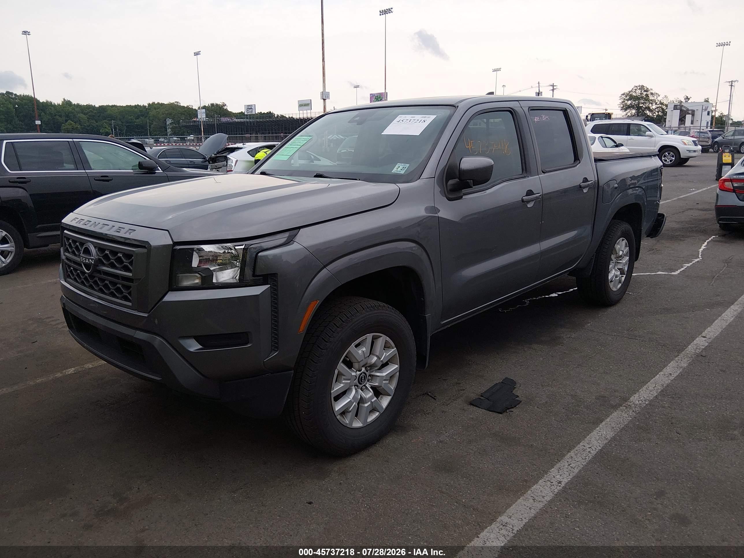 2022 NISSAN FRONTIER SV 4X4 — I2