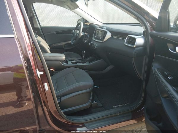 2016 KIA SORENTO 2.4L LX