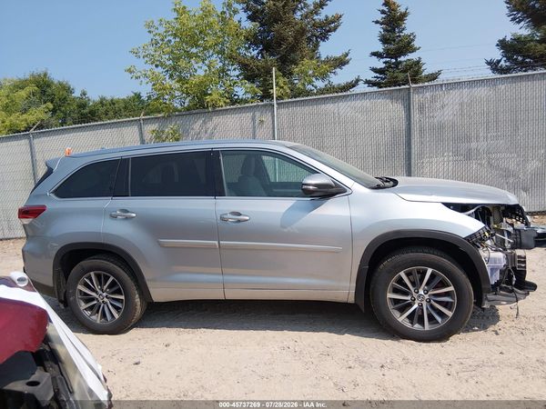 2018 TOYOTA HIGHLANDER XLE