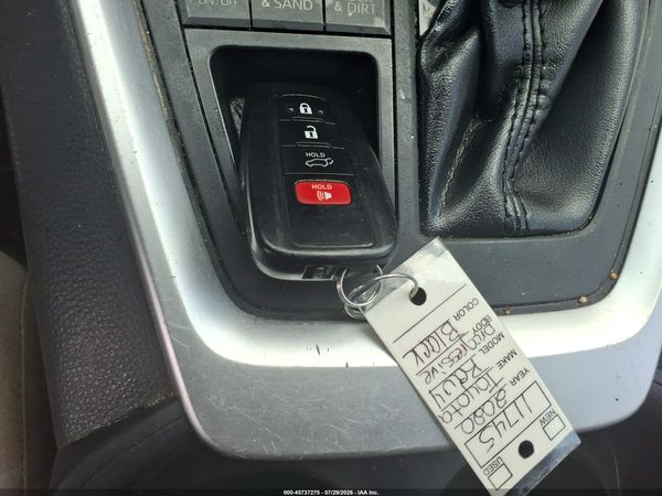2020 TOYOTA RAV4 XLE