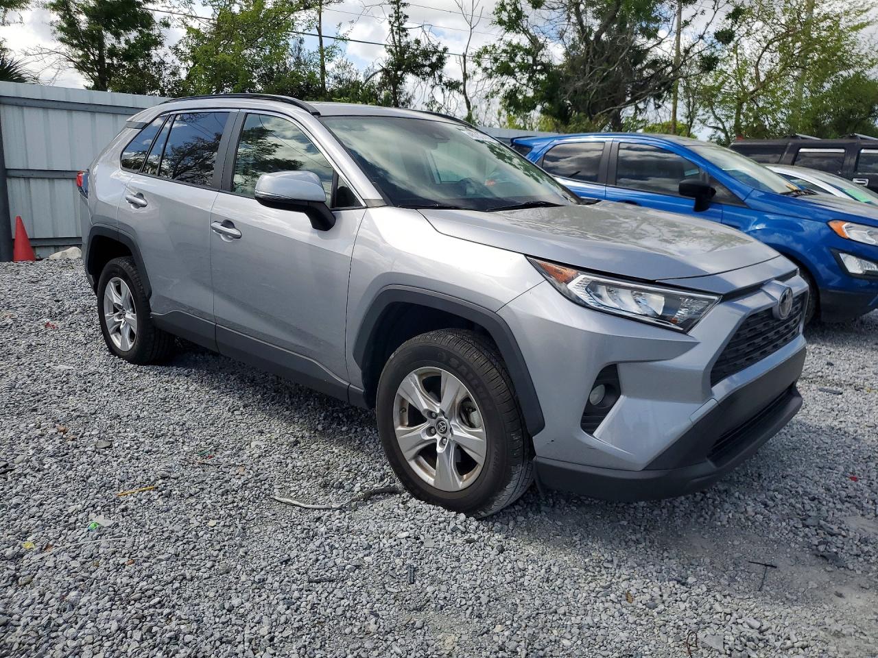 2019 TOYOTA RAV4 XLE / XLE Premium 4WD