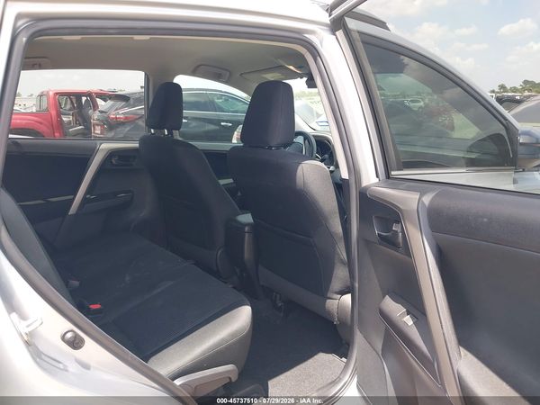 2018 TOYOTA RAV4 LE