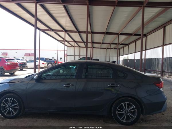 2023 KIA FORTE