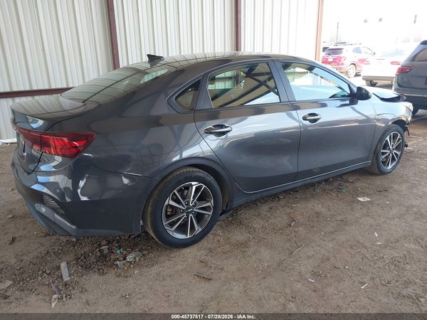 2023 KIA FORTE LXS