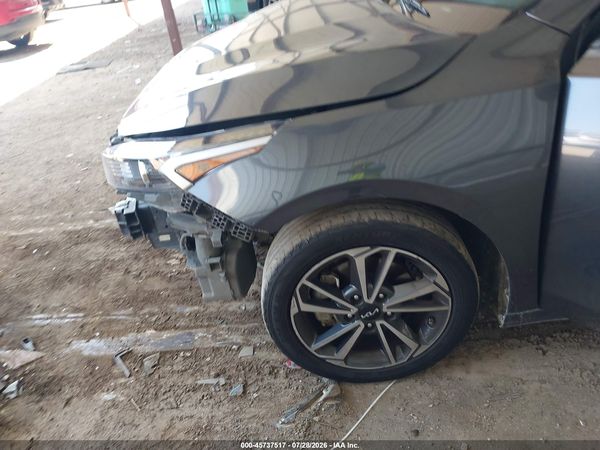 2023 KIA FORTE LXS