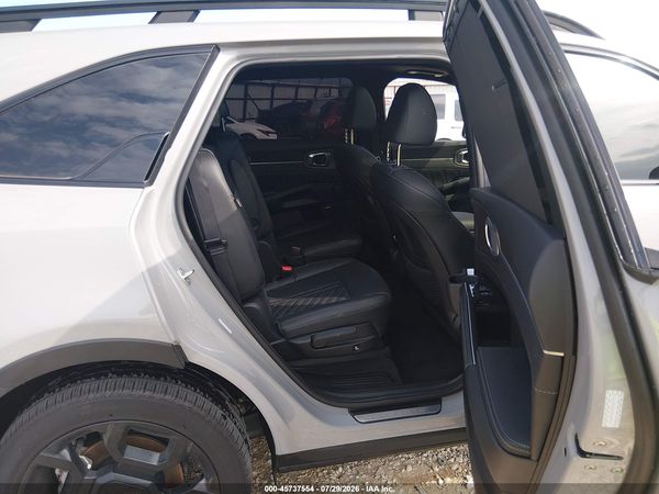 2025 KIA SORENTO X-LINE SX PRESTIGE — I8