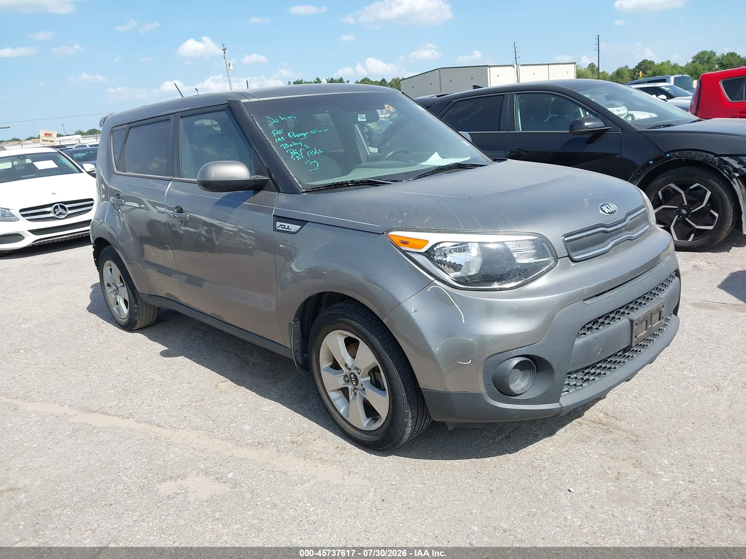 2017 KIA SOUL Base