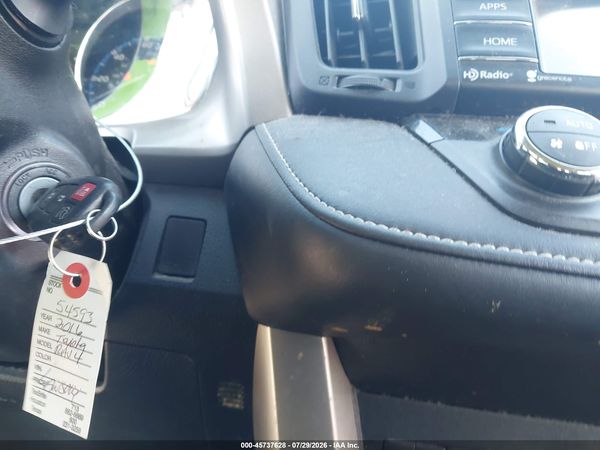 2016 TOYOTA RAV4 XLE