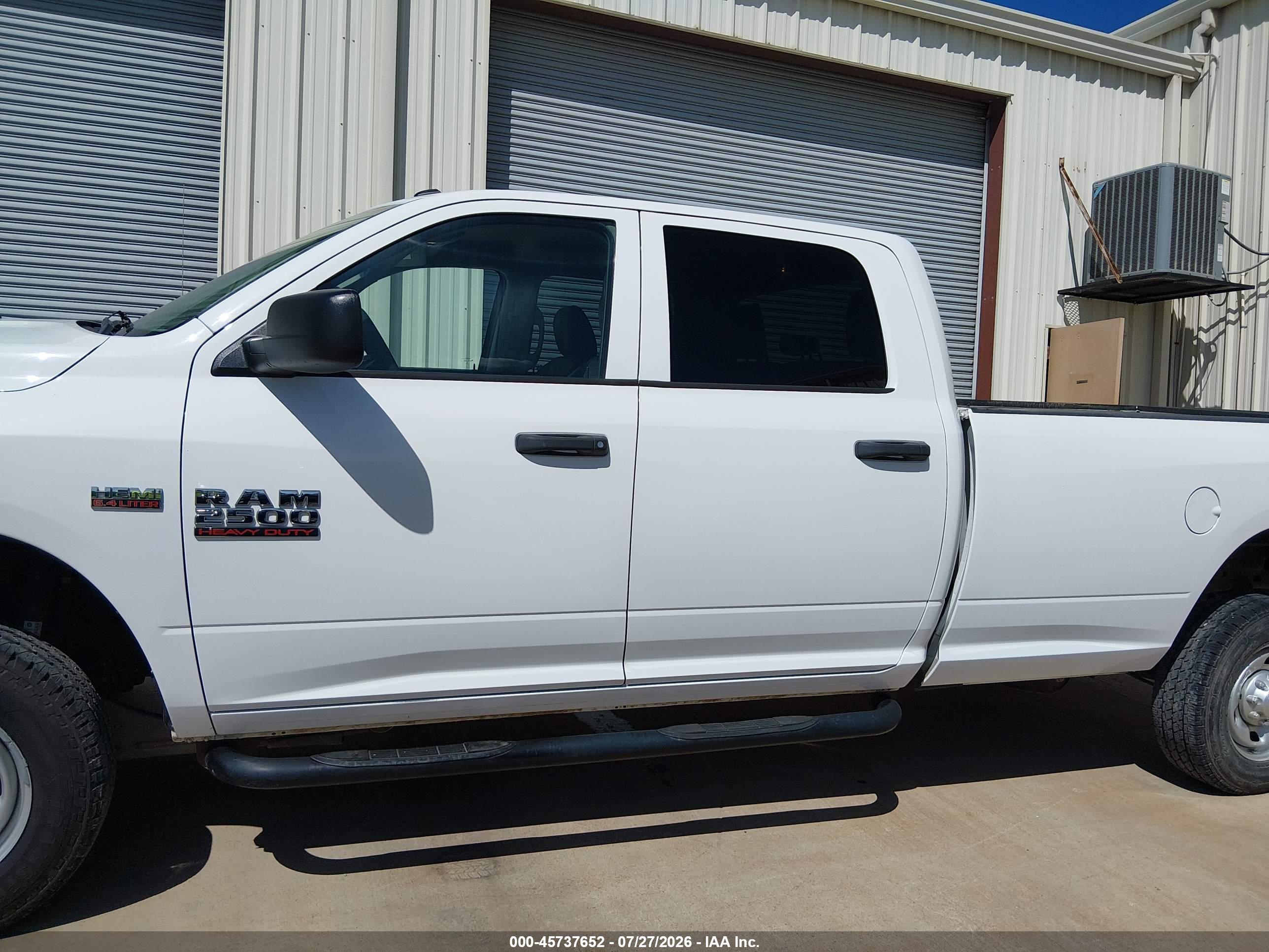 2017 RAM 2500 TRADESMAN  4X4 8' BOX