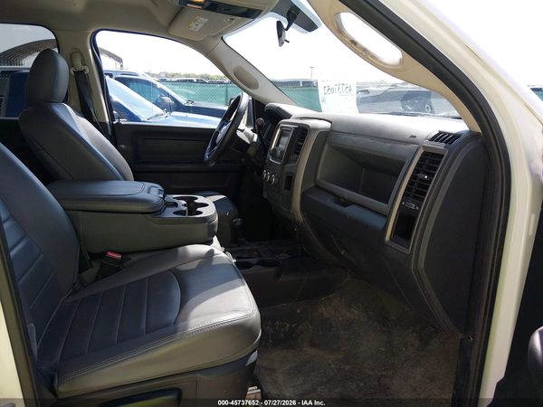 2017 RAM 2500 TRADESMAN  4X4 8' BOX