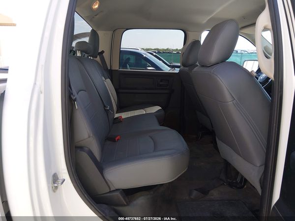 2017 RAM 2500 TRADESMAN  4X4 8' BOX