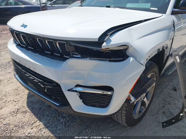 2022 JEEP GRAND CHEROKEE 4XE LIMITED 4X4