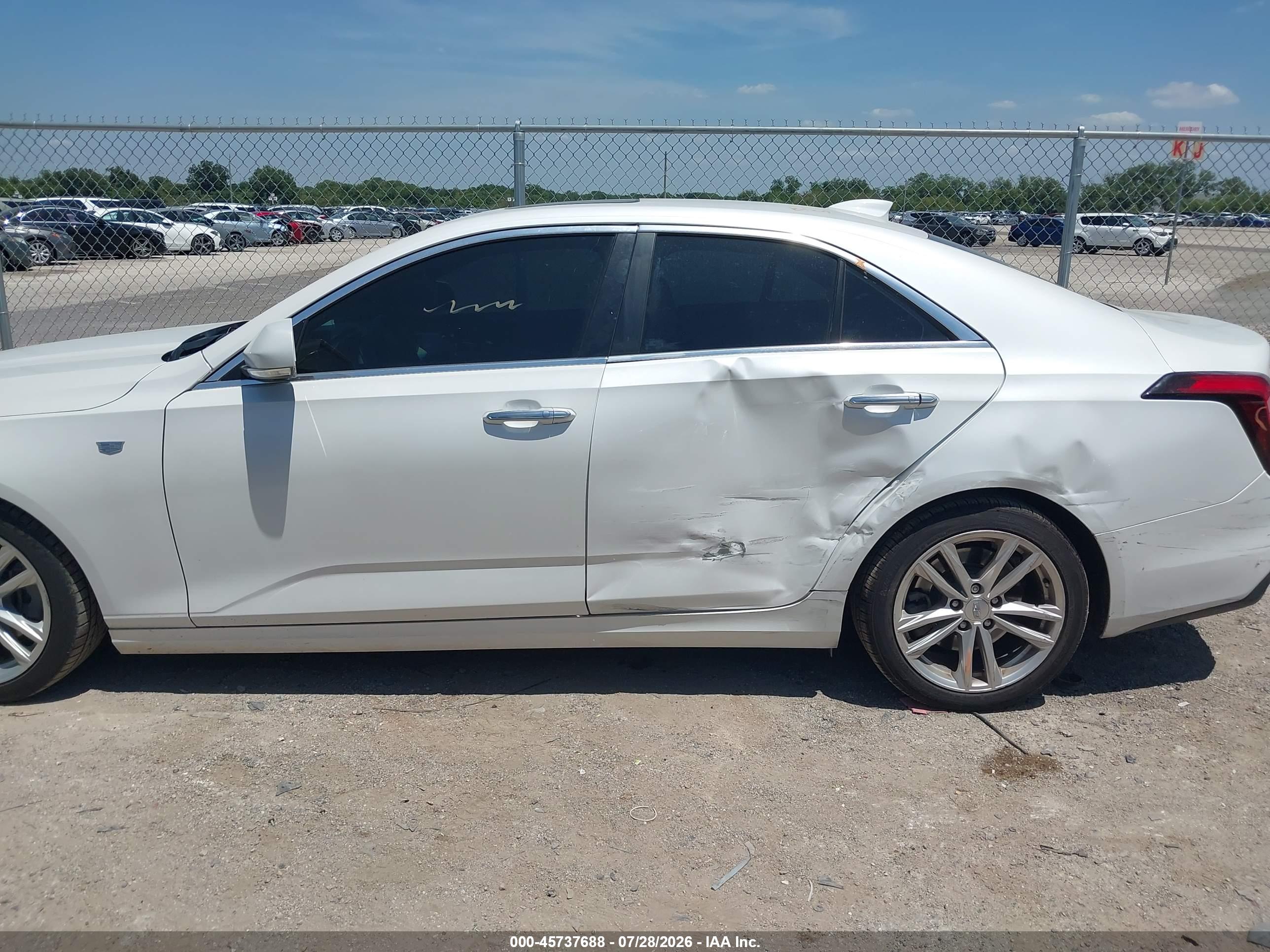 2021 CADILLAC CT4 LUXURY