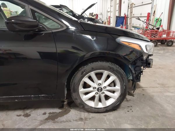 2017 KIA FORTE LX